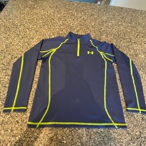 Under Armour Navy and Neon Green Long Sleeve Top Size L (Boy-Youth)